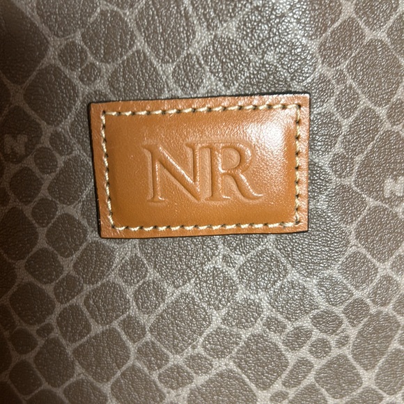 Rare Nina Ricci small tote Used but like brand new ! - Picture 15 of 17